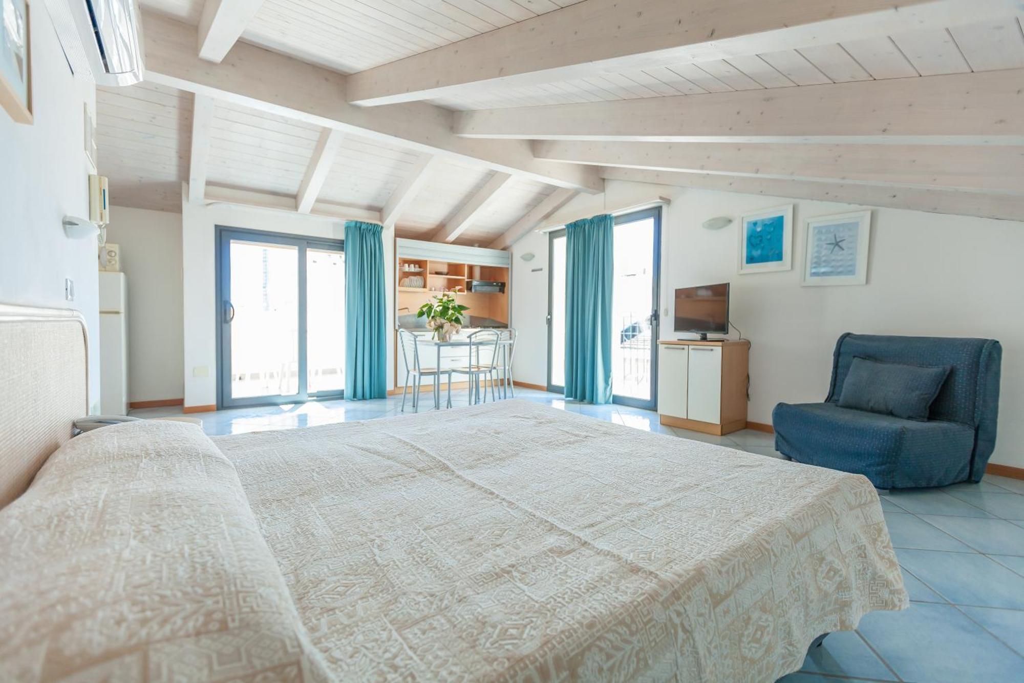 Residence Ascot Cattolica Esterno foto