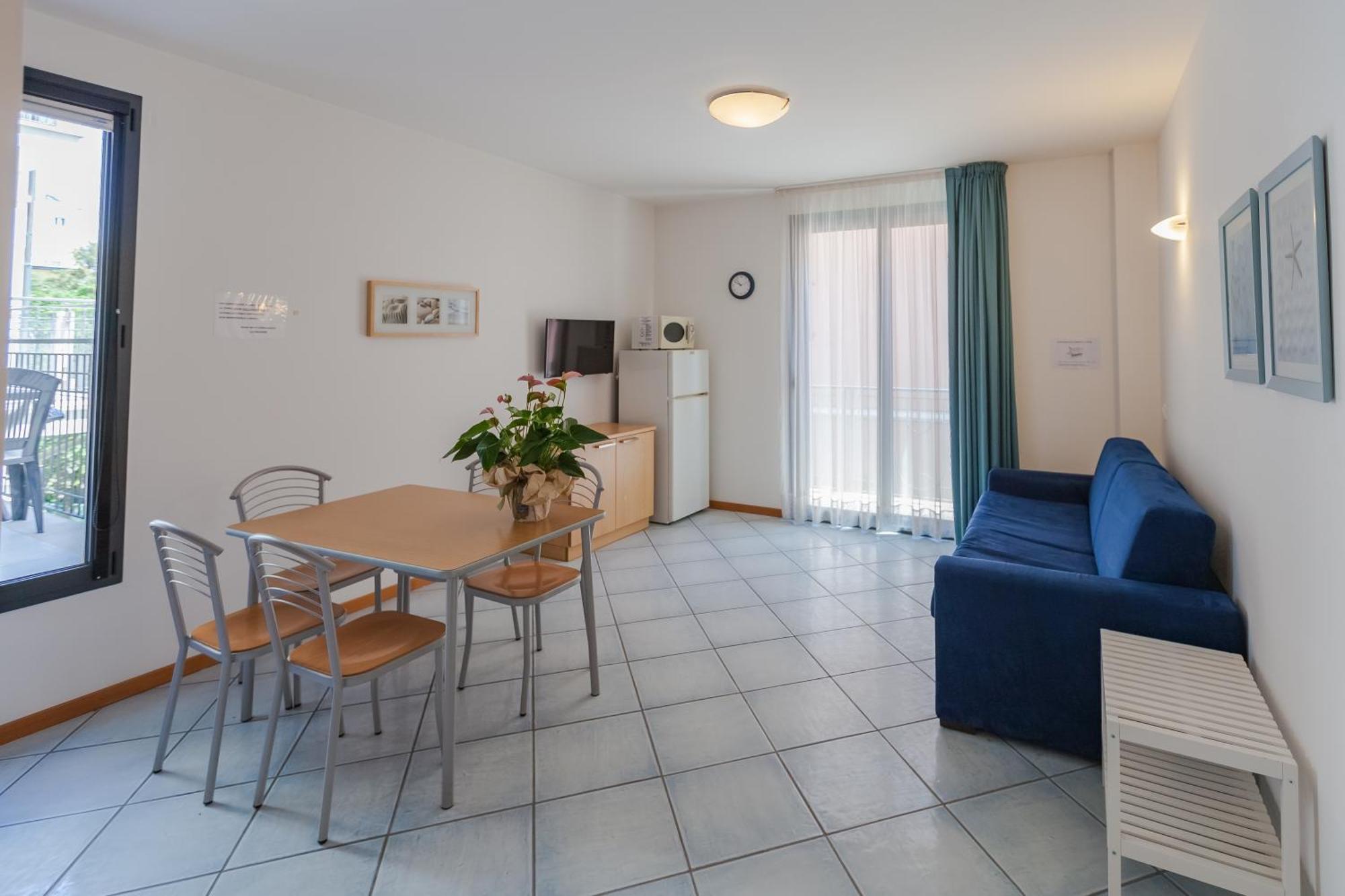 Residence Ascot Cattolica Esterno foto