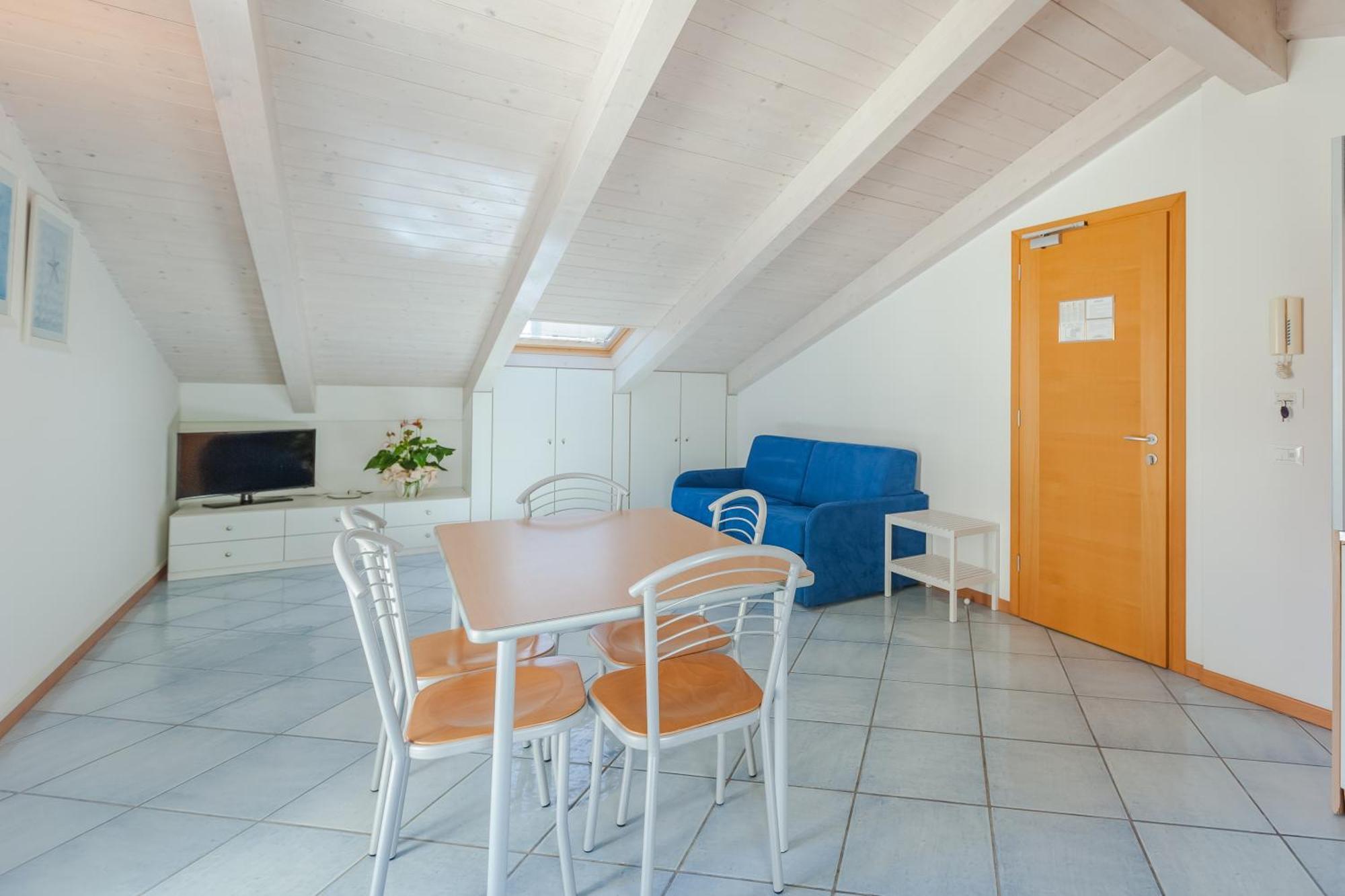 Residence Ascot Cattolica Esterno foto